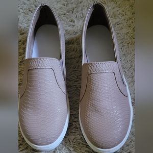 Women's Slip On Sneakers